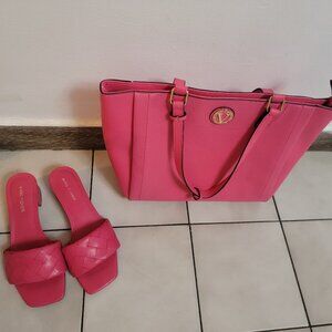 Bag Marca Vera Nueva York , Color pink , to match  the Marc Fisher Brand